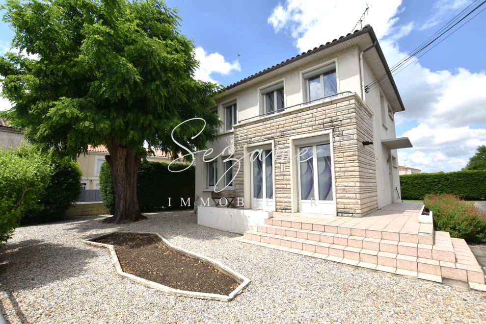 Saint Yrieix – Belle Maison familiale F6 avec grand jardin clos