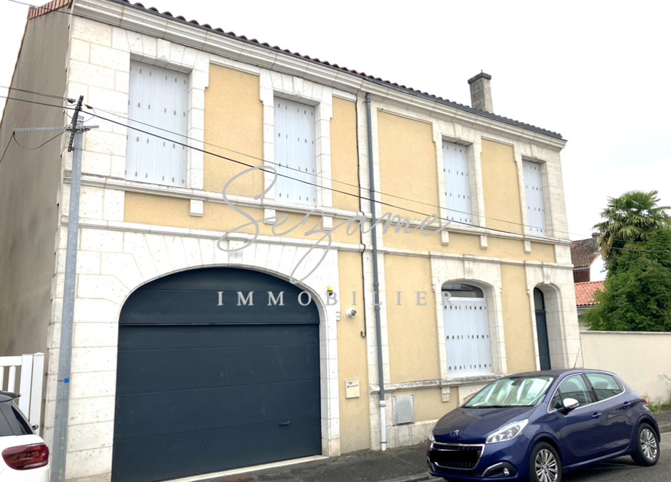 Angoulême Victor Hugo – Exceptionnelle Maison Familiale F7 rénovée avec garage et jardin