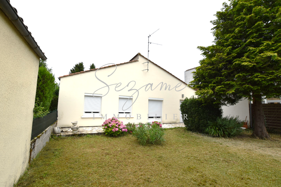 Isle d’Espagnac – Jolie Maison Plain-Pied F3 avec garage, jardin clos
